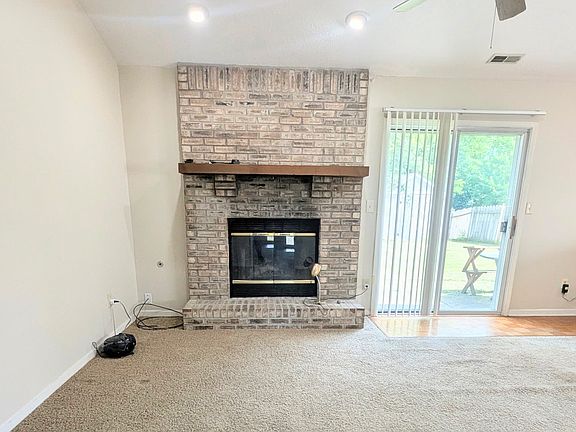 2nd image of 278 Longfellow Ln