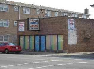 5923 W 63rd St, Chicago, IL 60638