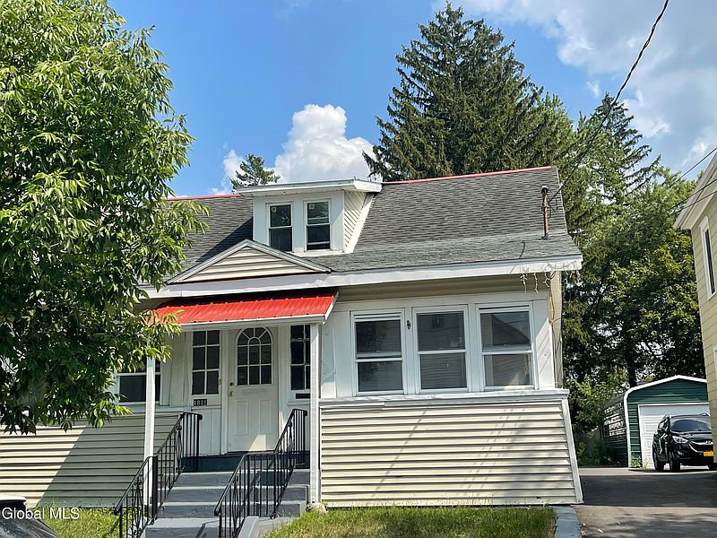 3rd image of 1818 Lenox Road