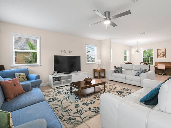 5th image of 1262 SW Patricia Avenue