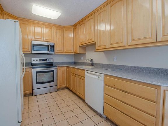 5th image of 2510 Palmer Dr
