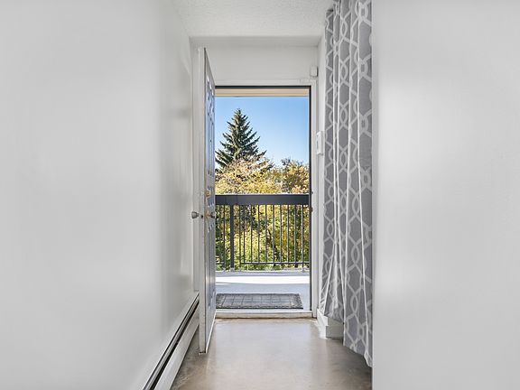 4th image of 2315 15th St SW #B203
