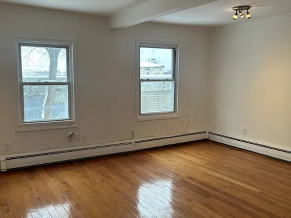 67 Plum St, Paterson, NJ 07503