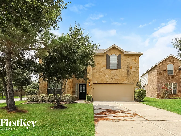 24462 Sundance Spring Dr — Photo 2