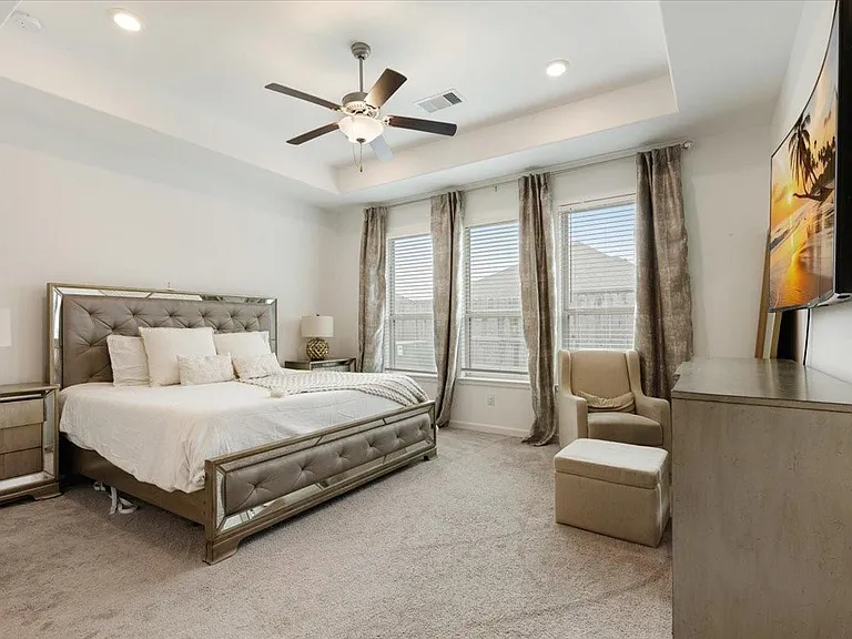 4912 Overland Hollow Dr — Photo 6