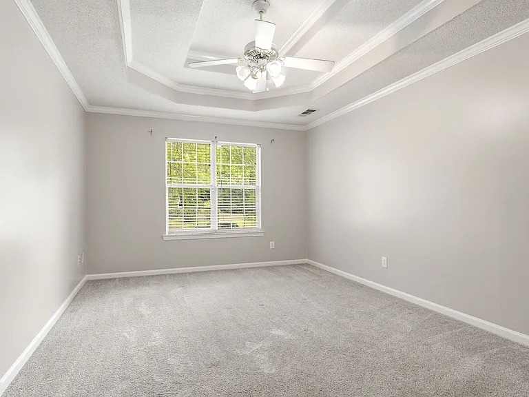 6330 N Glen Dr — Photo 23