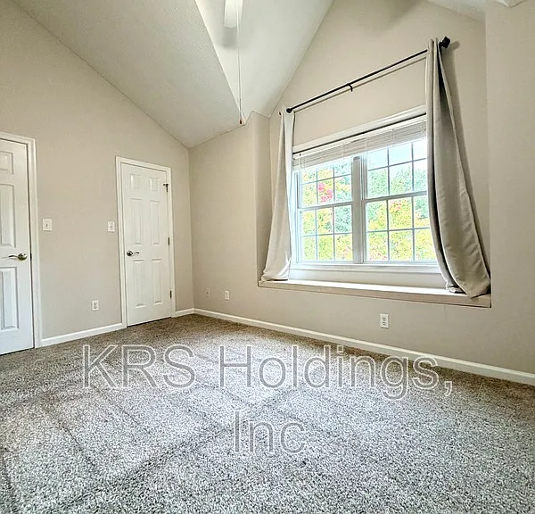 503 Barrington Way — Photo 9