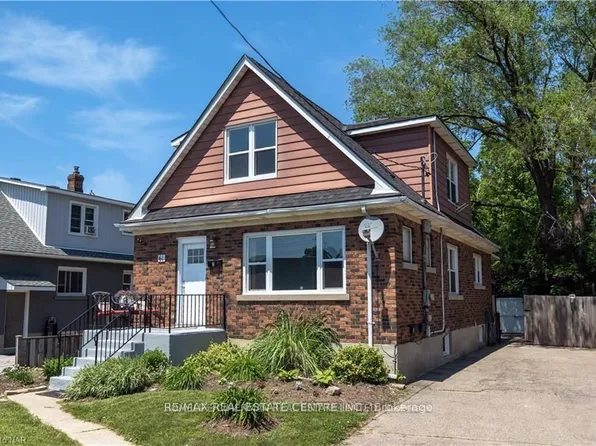 61 McCalla Dr Unit 2, Saint Catharines, ON L2N 1A4