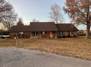 14701 E Sequoyah Park Rd, Claremore, OK 74017
