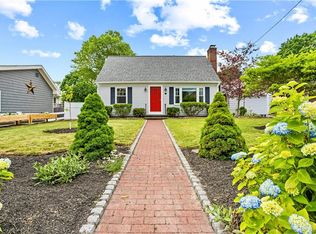27 Williams St, Barrington, RI 02806
