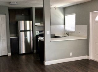 732 SE 15th St APT 01, Fort Lauderdale, FL 33316