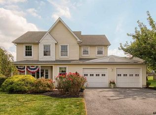 3 Kratz Rd, Shrewsbury, PA 17361