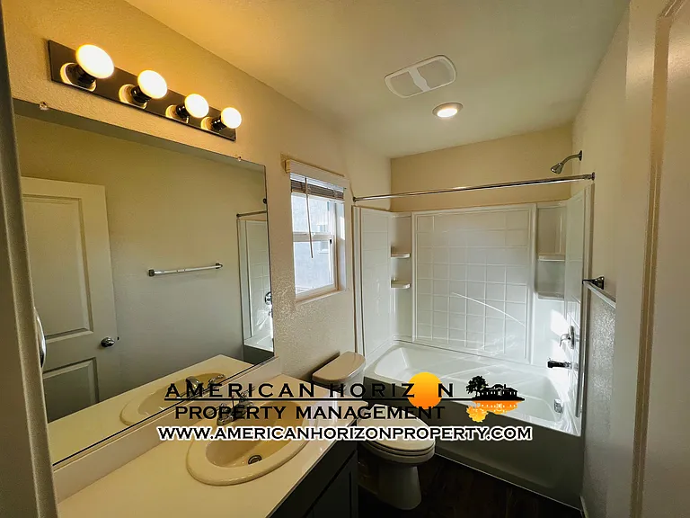 1320 Matlack St — Photo 8