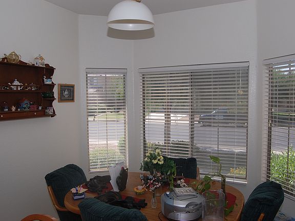 Eat in Area