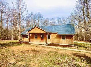 405 Napier Lake Rd, Hohenwald, TN 38462
