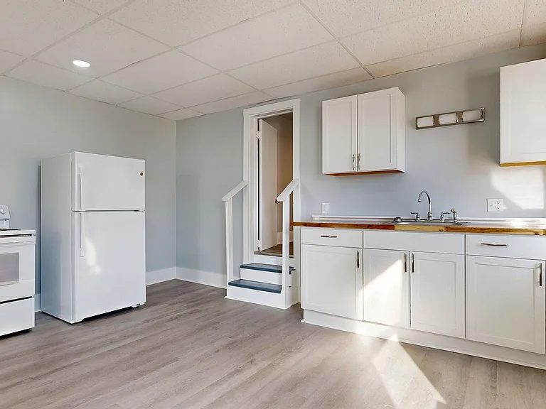 7 Island Ave #A — Photo 28