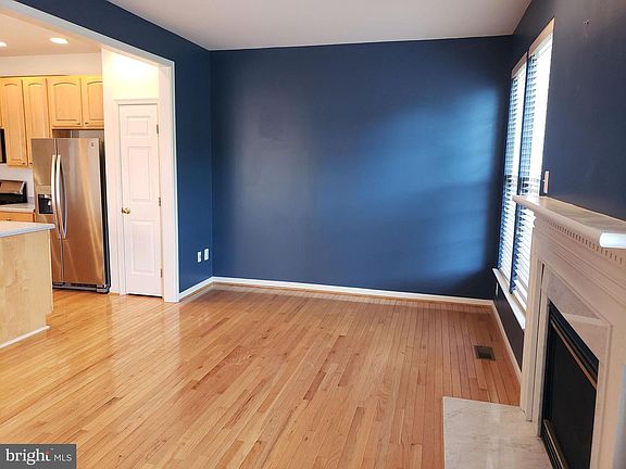 5th image of 5062 Grimm Dr