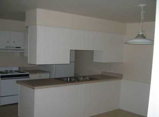 2948 Lovington Dr, Troy, MI 48083