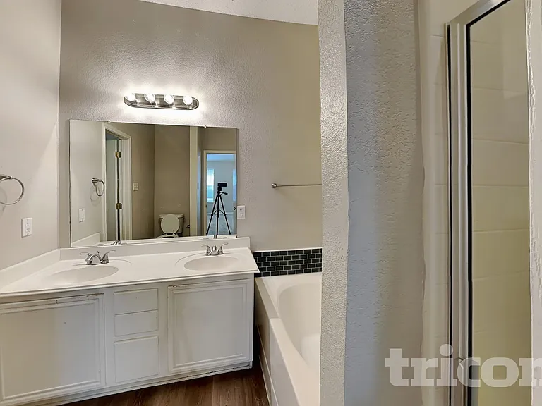 2520 Ensenada Ln — Photo 13