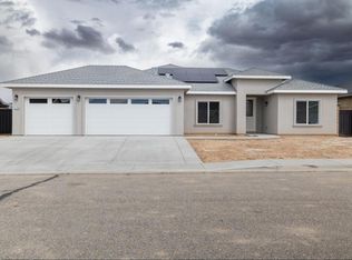 416 Thomas St, Ridgecrest, CA 93555