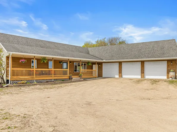 8304 180th St W, Faribault, MN 55021