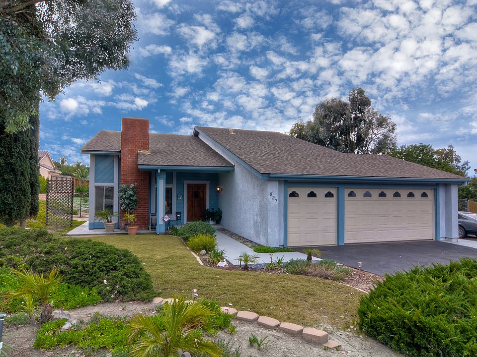 1st image of 827 Centennial Dr #1-02
