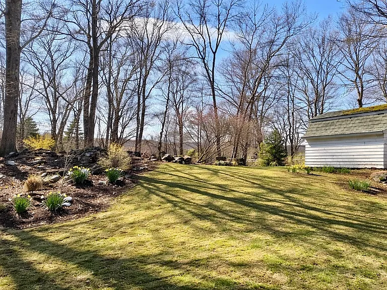 5 Sunset Dr — Photo 9