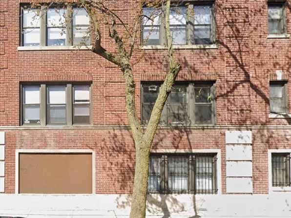 7012 N Paulina St APT 2, Chicago, IL 60626