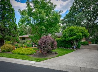 8425 Royall Oaks Dr, Granite Bay, CA 95746