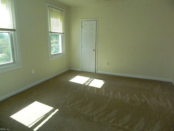 4th image of 516 South St #2
