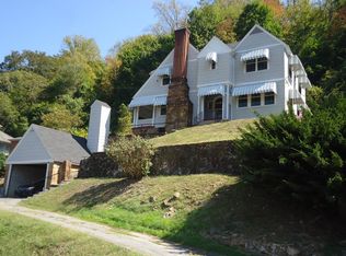 105 Maple Ave, Welch, WV 24801