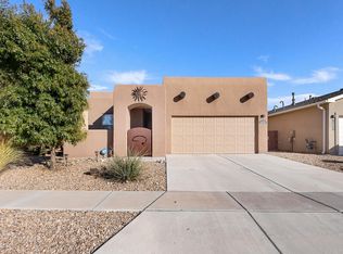 1639 Garden Way SW, Albuquerque, NM 87105