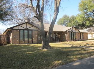 1321 Thunderbrook Dr, Desoto, TX 75115