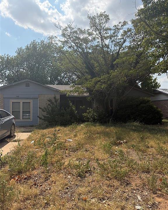 1st image of 502 S Noble Ave