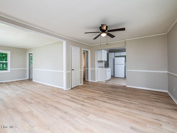 2nd image of 3114 Elizabeth Avenue