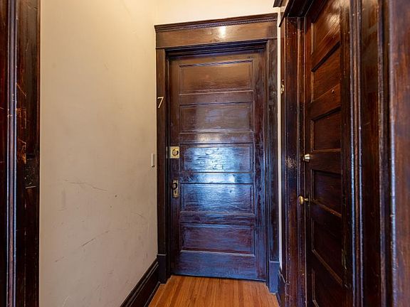 4th image of 304 Marshall Ave APT 7