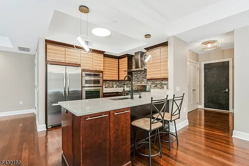 40 Park 204 #204 Photo 1