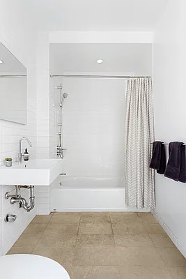 Sold by Compass | media 7