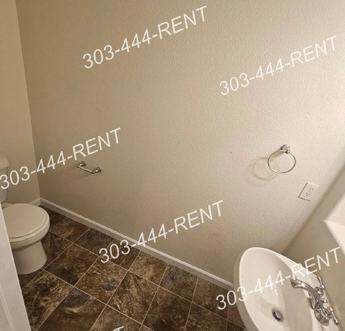 2 bed, 2.5 bath, 1600 sqft, $2,295 — Photo 4