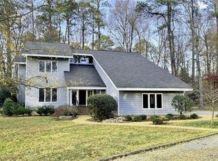 9316 Cragmont Dr, Henrico, VA 23229