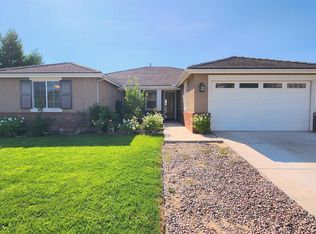 8387 Fall Creek Dr, Corona, CA 92880