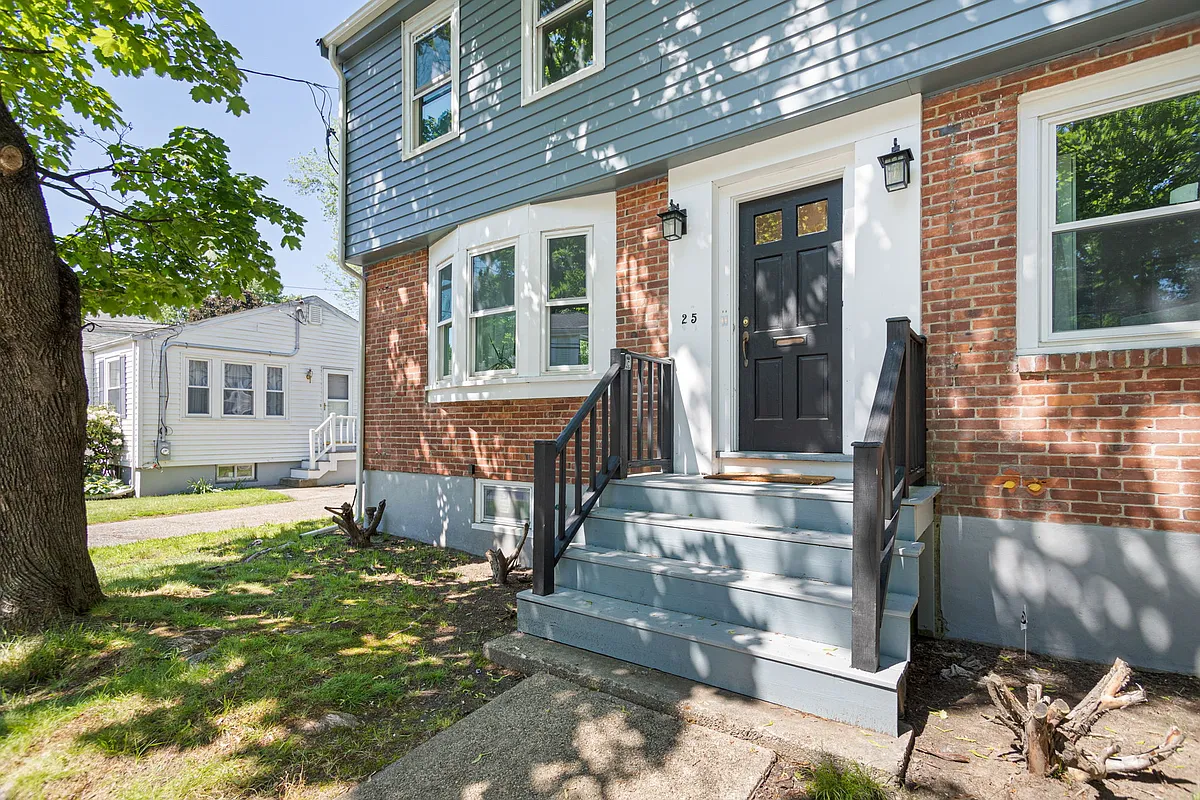 Building Photo - 25 Paragon Rd #1