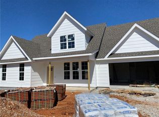 1200 Saint Johns Wood, Cave Springs, AR 72718