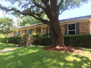 2735 Ripplewood Dr, Dallas, TX 75228