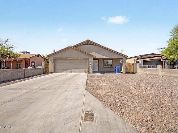 2nd image of 2834 W Fillmore Street