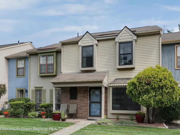 42 Tynemouth Court, Robbinsville, NJ 08691