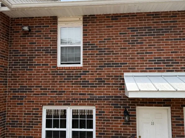 117 Ventura Ave APT 11, Jefferson City, MO 65109