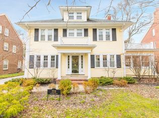 3318 Maynard Rd, Shaker Heights, OH 44122