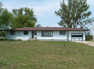97 Menke St S, Fessenden, ND 58438