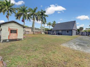 313 Holly Dr, West Palm Beach, FL 33415